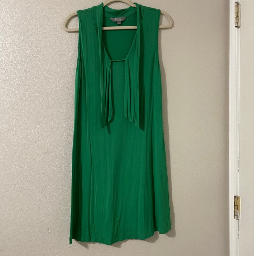 Sleeveless tie neck midi dress